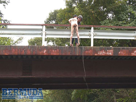 衝撃浣腸　「まさか！こんなところで！」　サンプル画像18